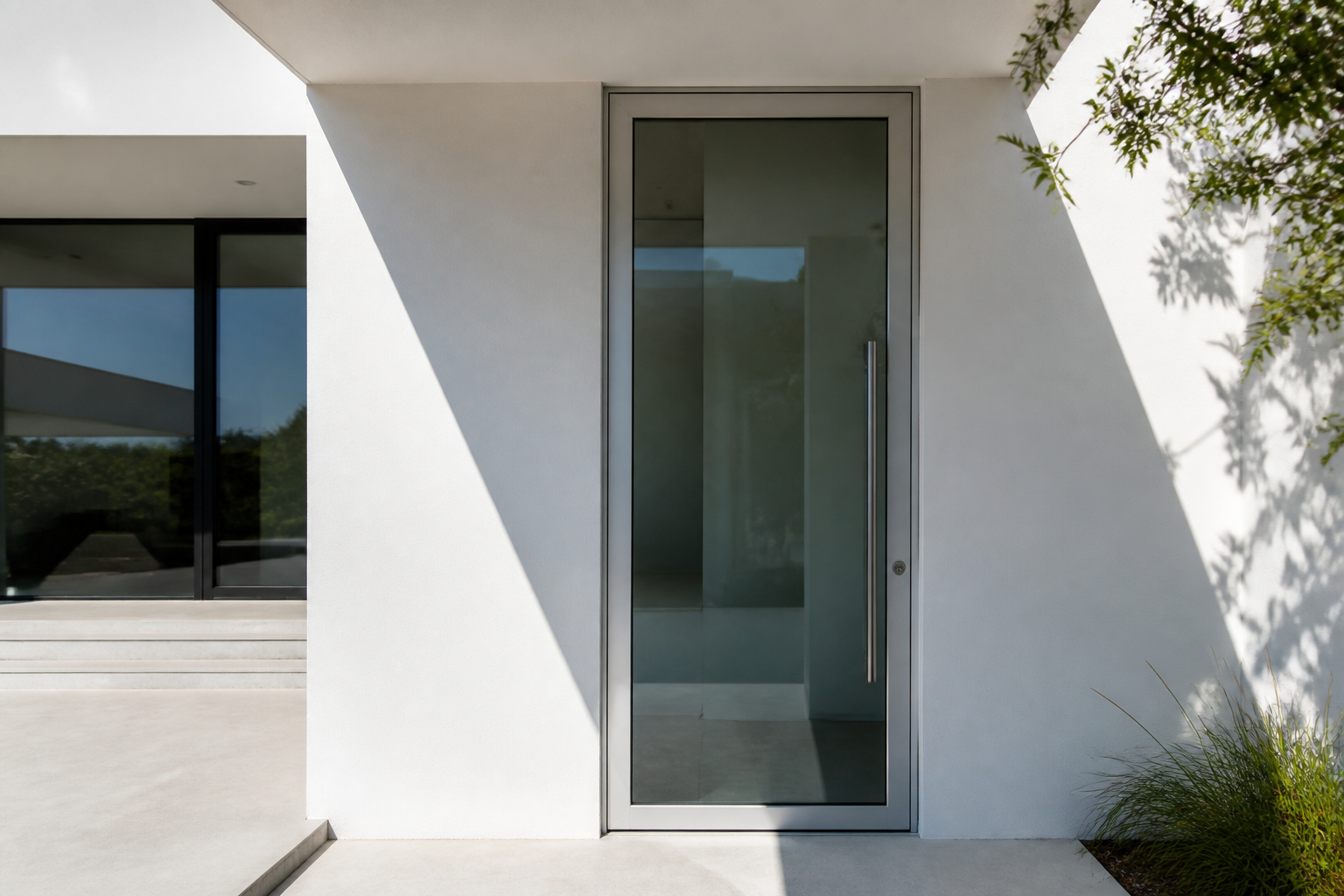 VLX 100 Swing / Entry Door in Three Lakes, FL | Sightline Windows & Doors Three Lakes - detail 6